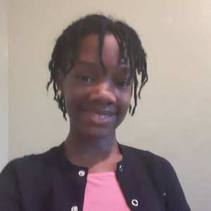 Meet your Posher, Abigail